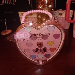 Juicy Couture Heart-Shaped Eyeshadow Palette - Vibrant Shades
